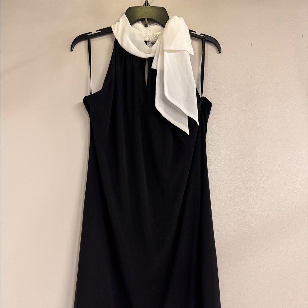 NWT WHITE HOUSE BLACK MARKET Black Shift Dress w/Halter neck and tie